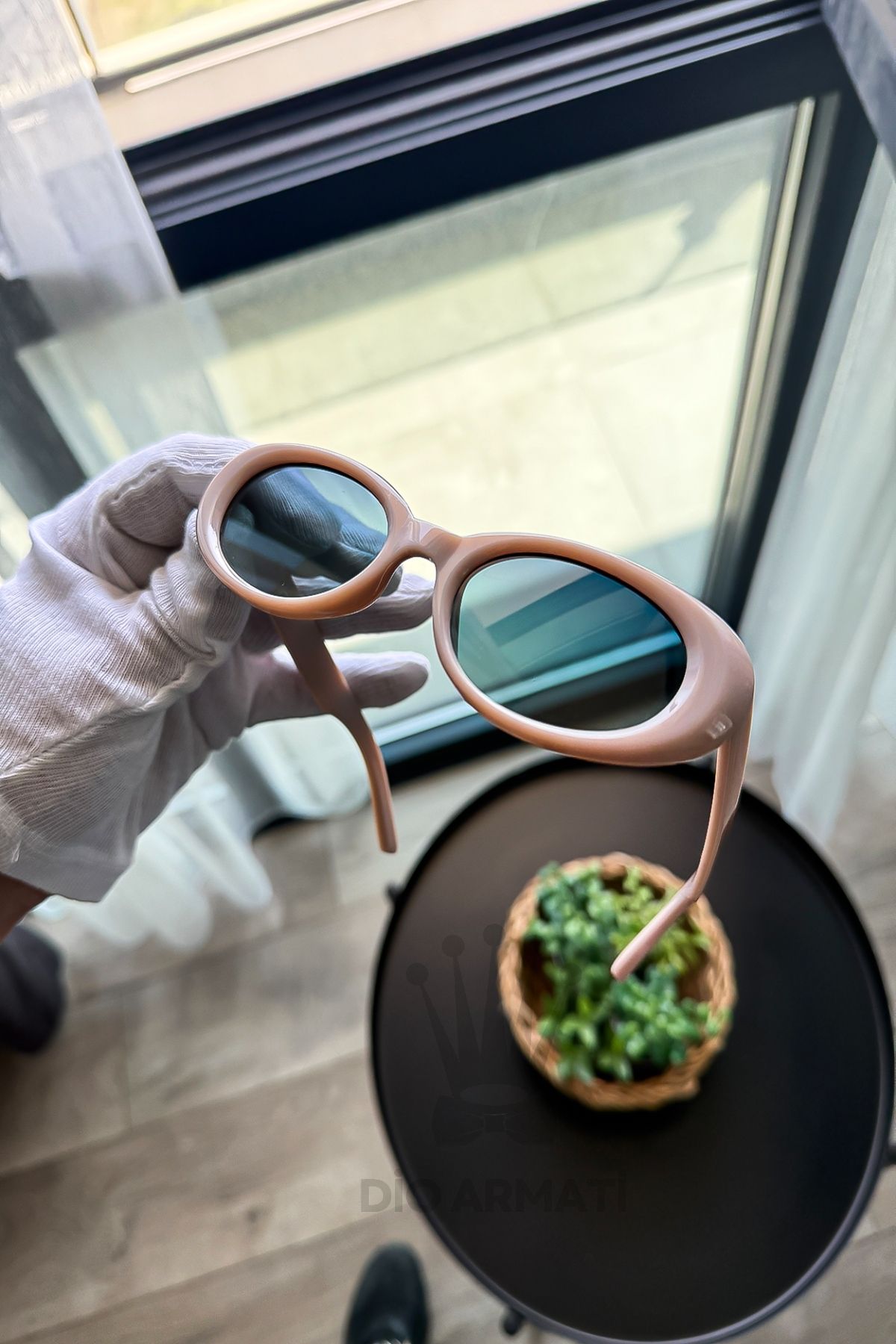 Güneş Gözlüğü Kadın & Erkek Uv400 Cam Ce Belgeli Bej Unisex Model-24 Krem