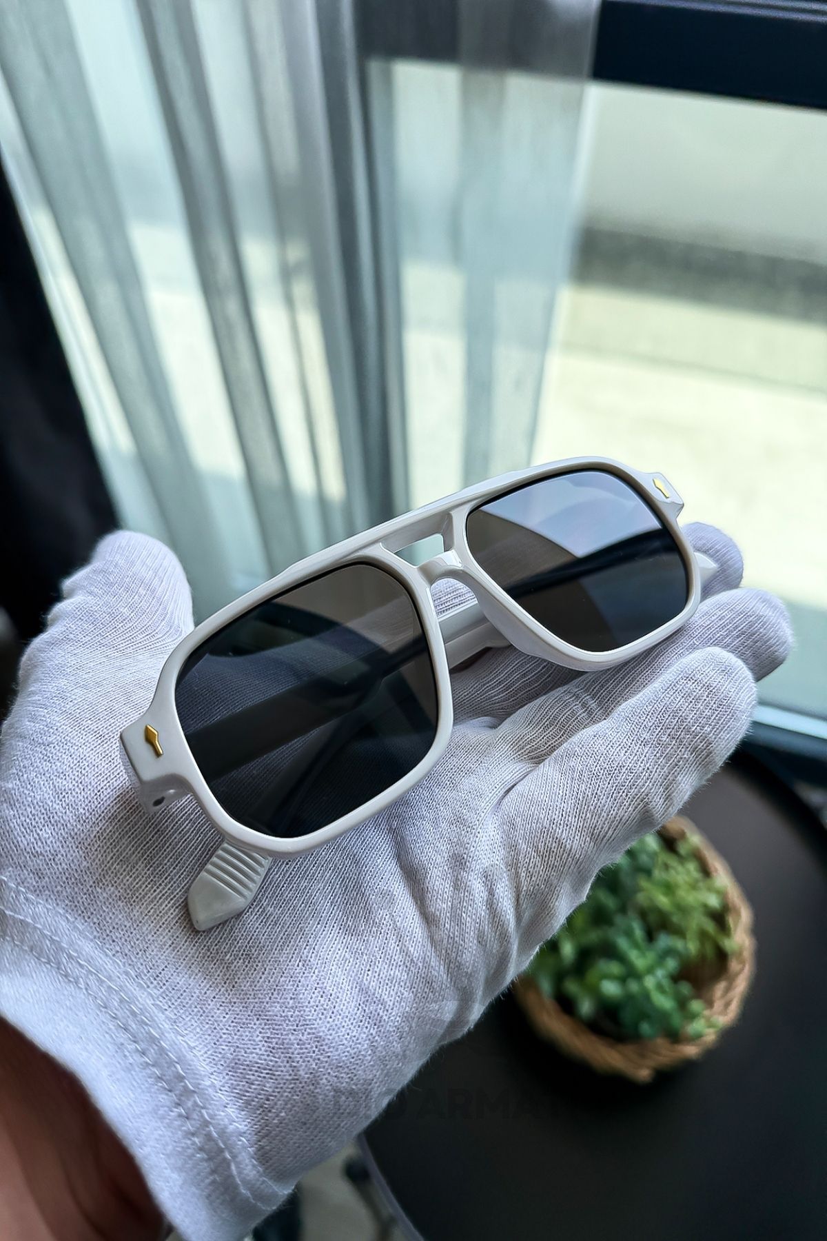 Güneş Gözlüğü Kadın & Erkek Uv400 Cam Ce Belgeli Bej Unisex Model-67 Beyaz